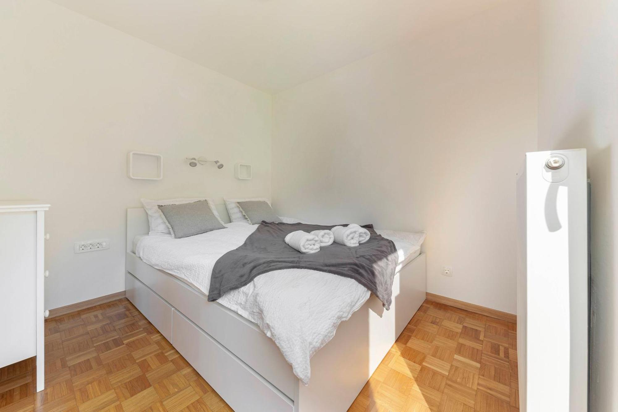 Apartma Angela Lubiana Esterno foto