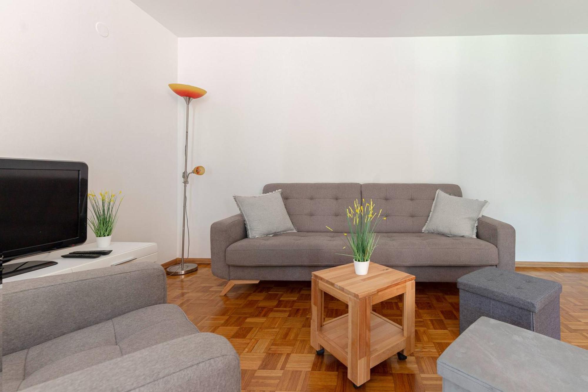 Apartma Angela Lubiana Esterno foto